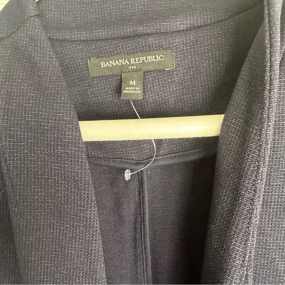 NWOT | Banana Republic textured nailhead blazer, size M - Picture 6 of 6